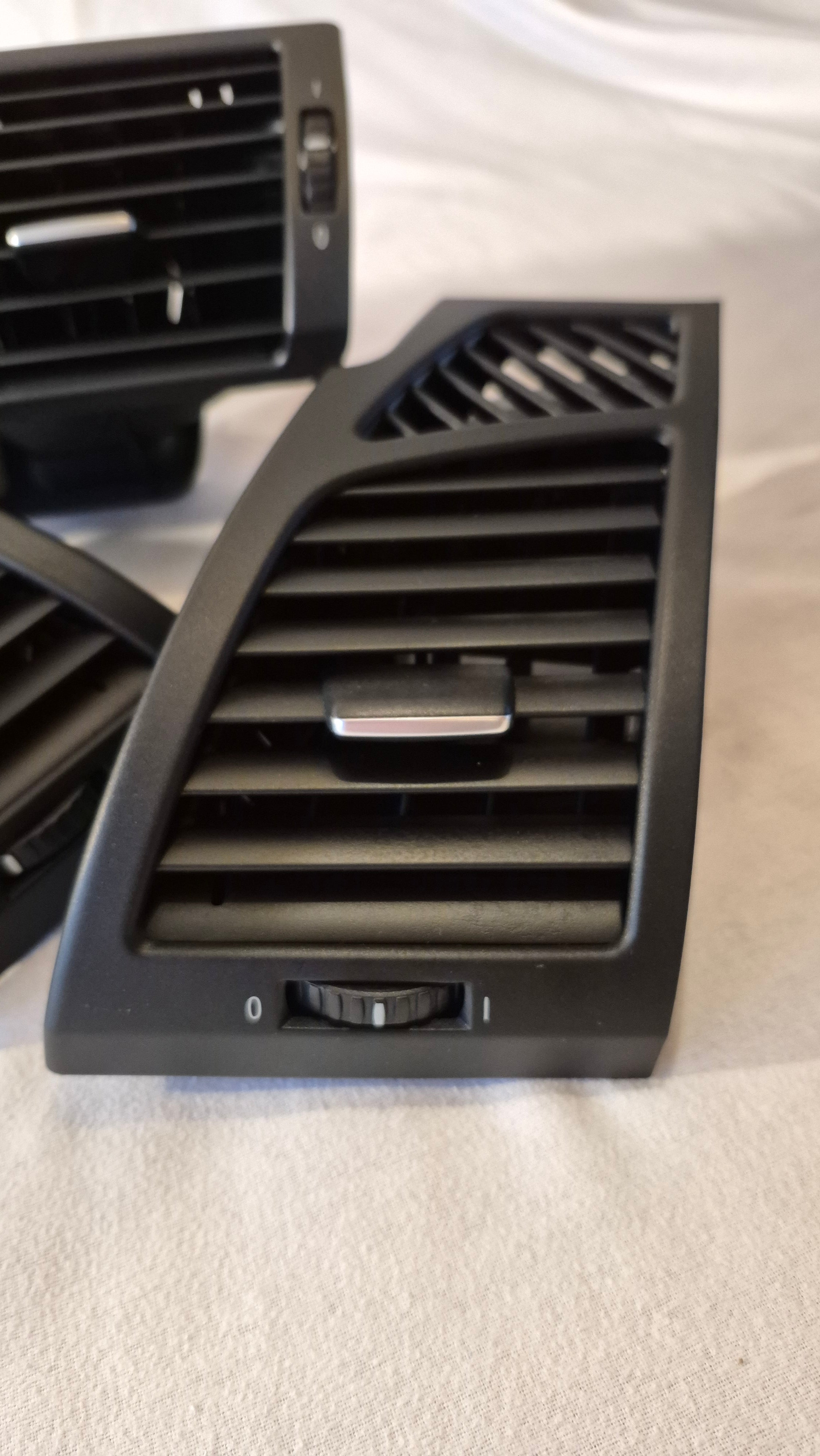 Ventilatie roosters set refurbished  e8x serie 1-Serie