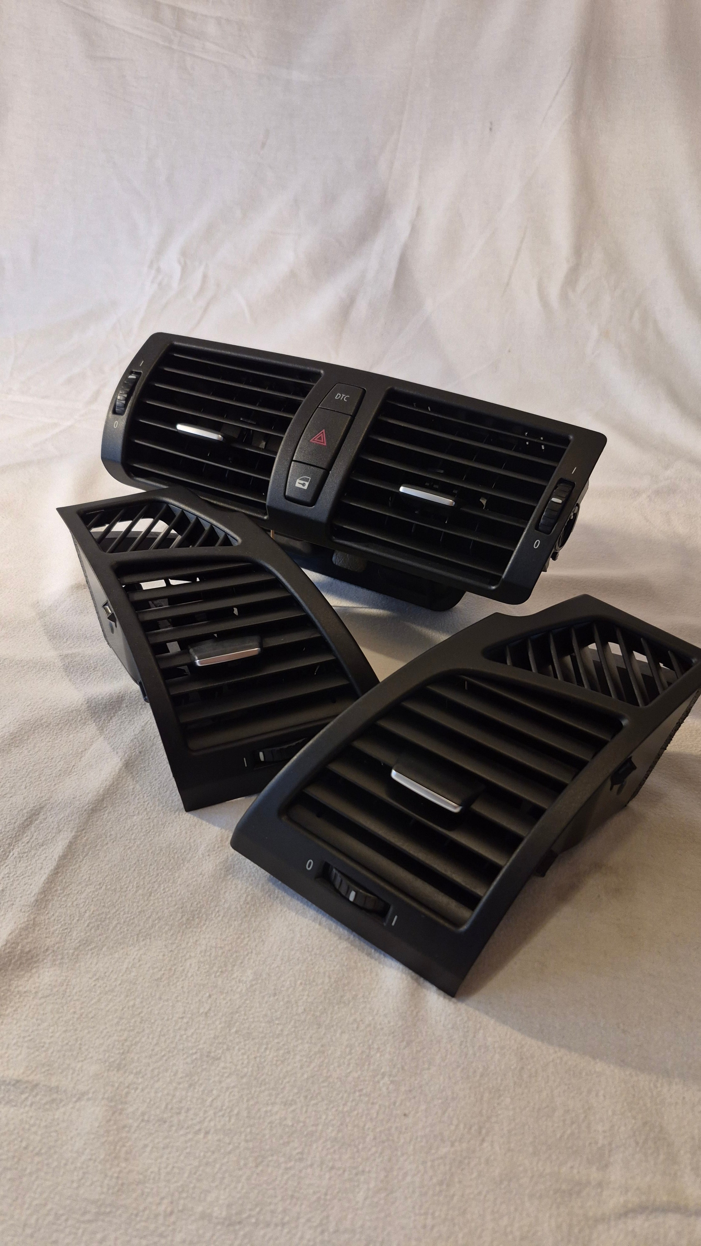Ventilatie roosters set refurbished  e8x serie 1-Serie