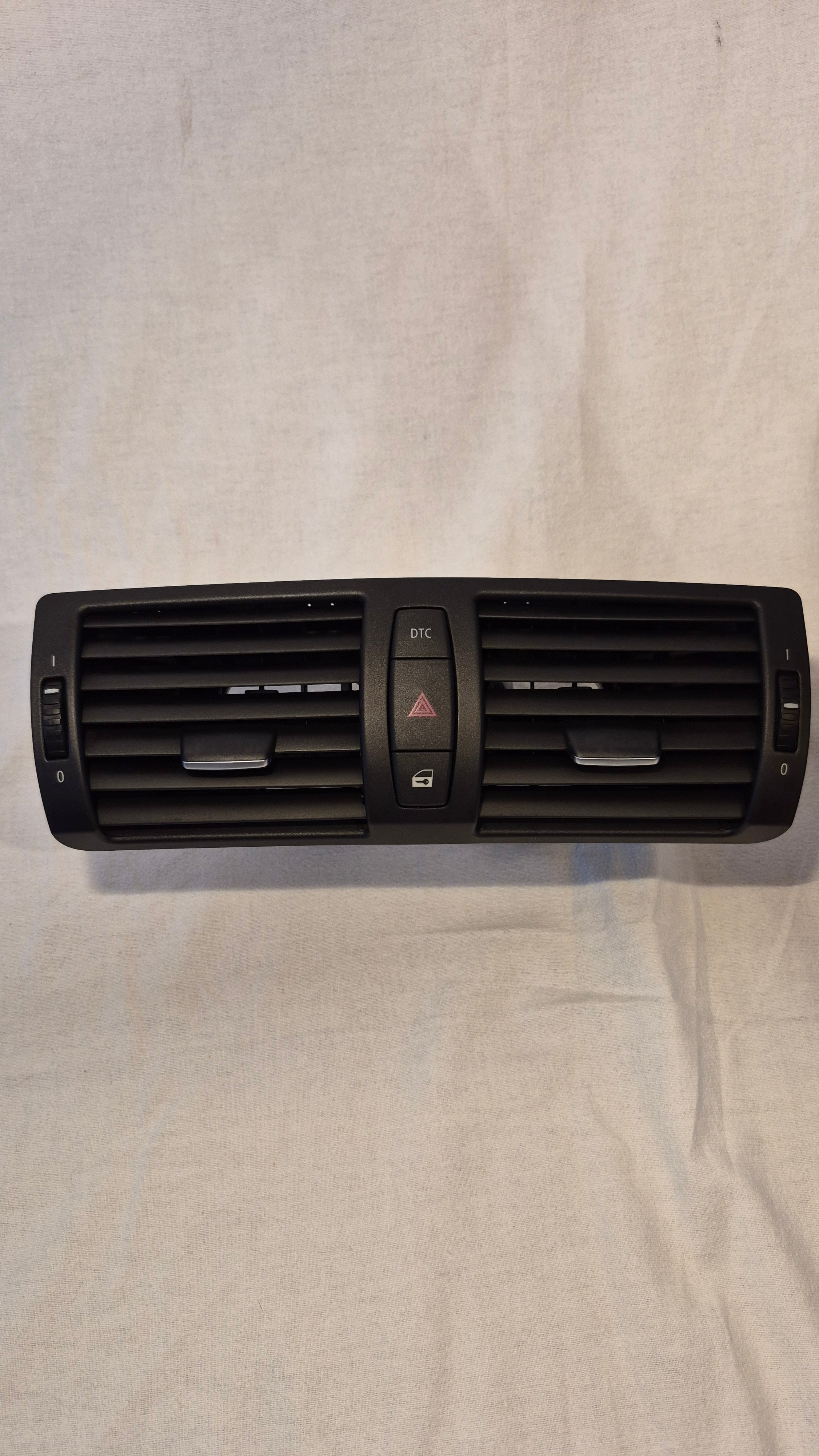 Ventilatie roosters set refurbished  e8x serie 1-Serie